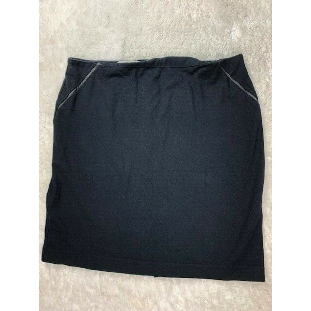 Talbots Womens Skirt Size 16p Petite Black Faux Leather Insets Knee Length Back